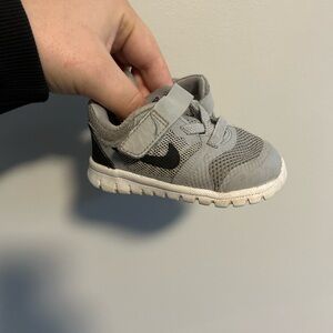 Nike infant 3 black & grey Velcro athletic  Sneakers